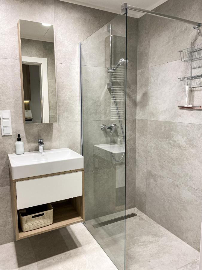 O! Shellter Apartment Luxury By Oskar Rogowo  Bagian luar foto