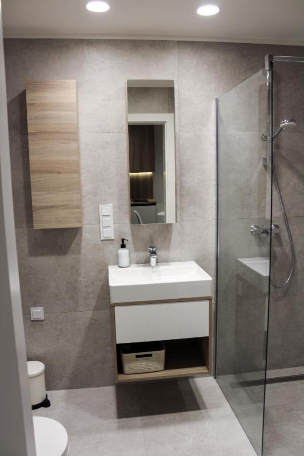 O! Shellter Apartment Luxury By Oskar Rogowo  Bagian luar foto
